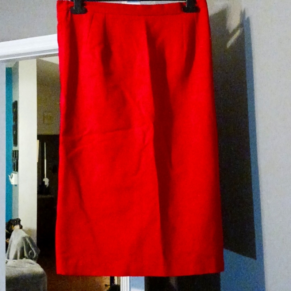 Pencil skirt